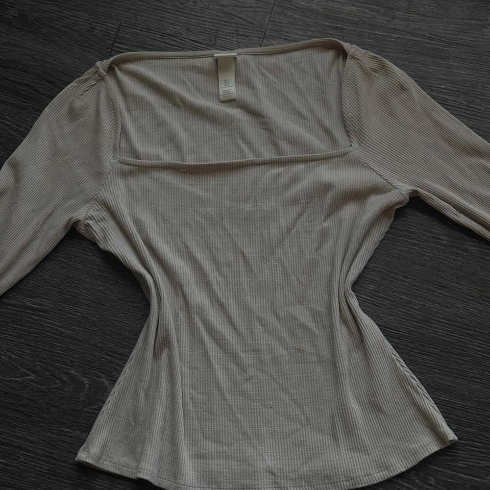 H-m Women's Cream and Grey Shirt